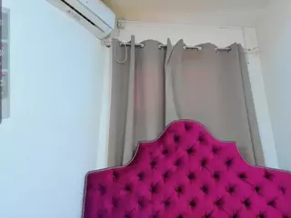 ninadee's Live Sex Cam Show