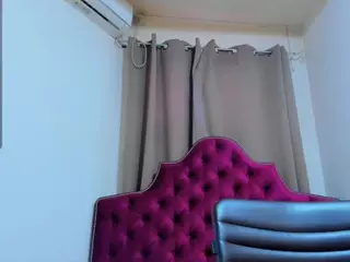 ninadee's Live Sex Cam Show