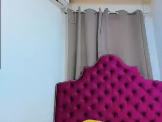 ninadee's Live Sex Cam Show