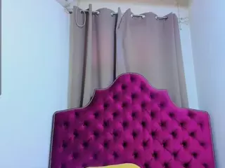 ninadee's Live Sex Cam Show