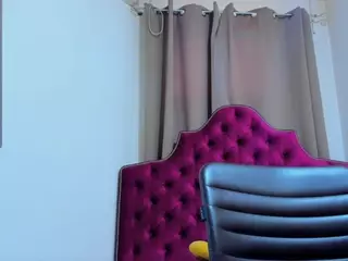 ninadee's Live Sex Cam Show