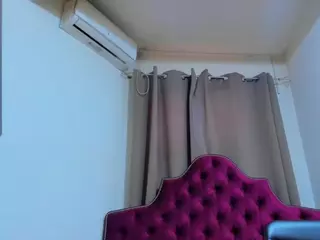 ninadee's Live Sex Cam Show