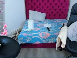 ninadee's Live Sex Cam Show