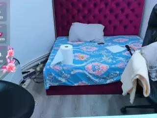 ninadee's Live Sex Cam Show