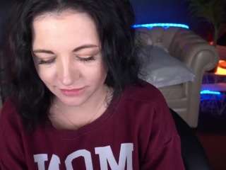 dafnimon live cam profile