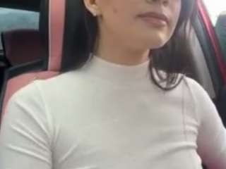 Live webcam model saritanice on Soda Cams