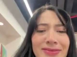 SaritaNice live webcam show