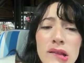 Saritanice's cam show statistics and live stream