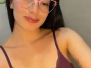 saritanice Live Webcam on CamSoda