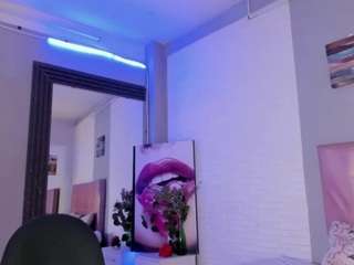 ArianaContee live webcam show