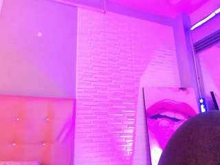 ArianaContee