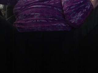 ireallysquirt live cam profile