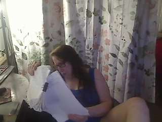 le modèle ireallysquirt est en webcam porno dans un show sur le site camsoda, il possède les tags suivants: ass,no drinking,toys,thick,strip,senior,role play,pussy,orgasm,asshole,no smoking,old,moaning,mature,lovense,green eyes,granny,glasses,fingers,domination