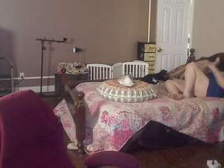 ireallysquirt live cam preview
