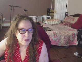 ireallysquirt live cam preview