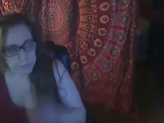 ireallysquirt's Live Sex Cam Show