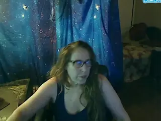 ireallysquirt's Live Sex Cam Show