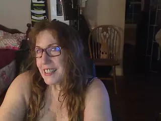 ireallysquirt's Live Sex Cam Show