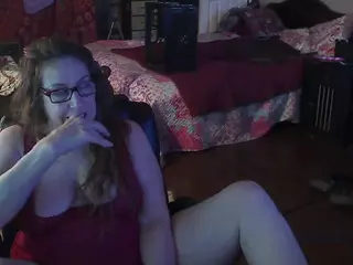 ireallysquirt's Live Sex Cam Show