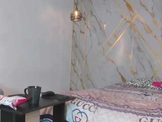 Mia wilddoll live webcam show