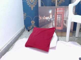  aleja-shay chat room