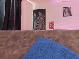 Live webcam model sarahsmithh on Soda Cams