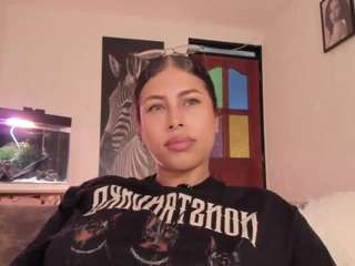 sarahsmithh Live Webcam on CamSoda