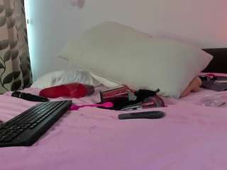 laranya Sex Cam Show