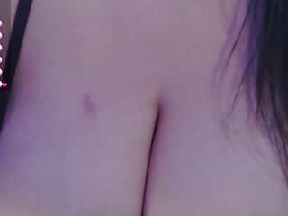 tiabella Live Webcam on CamSoda