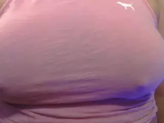 TiaBella's Live Sex Cam Show