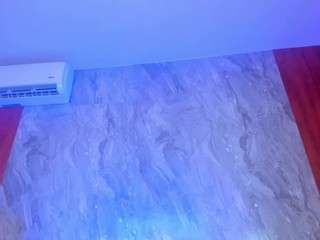 isabelredrose Live Webcam on CamSoda