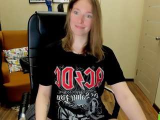 ghostly-temptati... Live Webcam on CamSoda