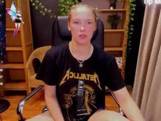 ghostly-temptation's Live Sex Cam Show