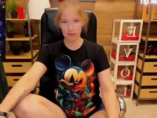 ghostly-temptation's Live Sex Cam Show