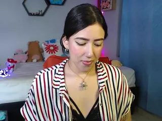 Auroraaa's Live Sex Cam Show