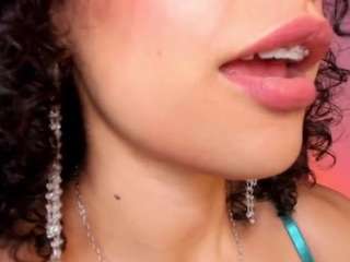 dani-moore Live Webcam on CamSoda