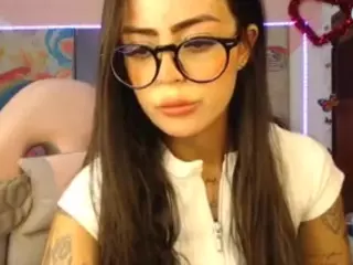 sweetcandyss's Live Sex Cam Show