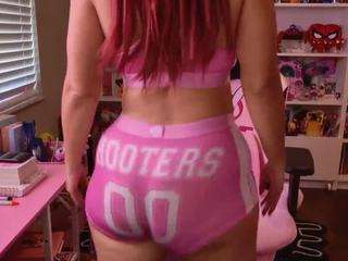 Hotpinkcheeto