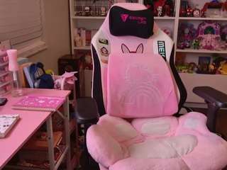 Hotpinkcheeto