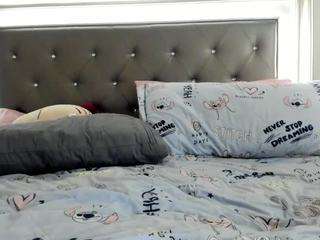 hotpinkcheeto webcam