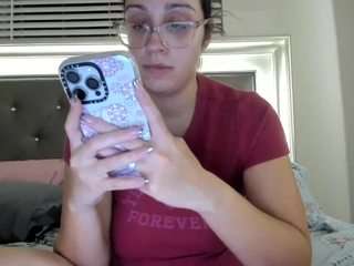 Live webcam model hotpinkcheeto on Soda Cams