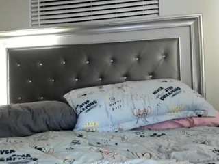 hotpinkcheeto Live Webcam on CamSoda