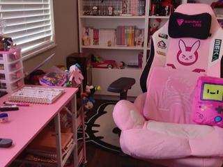 hotpinkcheeto webcam