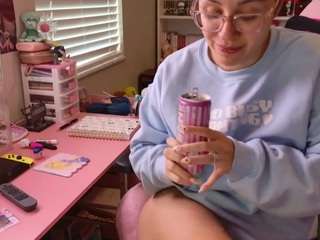 hotpinkcheeto webcam