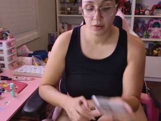 hotpinkcheeto Live Webcam on CamSoda