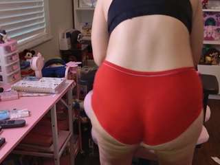 hotpinkcheeto Live Webcam on CamSoda