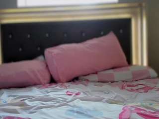 hotpinkcheeto Sex Cam Show