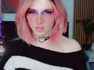 dorianreed's CamSoda show and profile