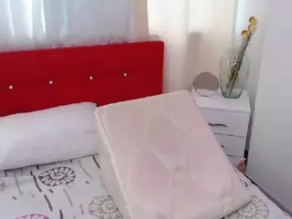 lisa-jordan's Live Sex Cam Show