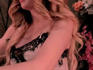 blondebab3's CamSoda show and profile